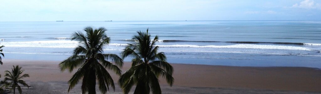 www.visitpuertoarmuelles.com